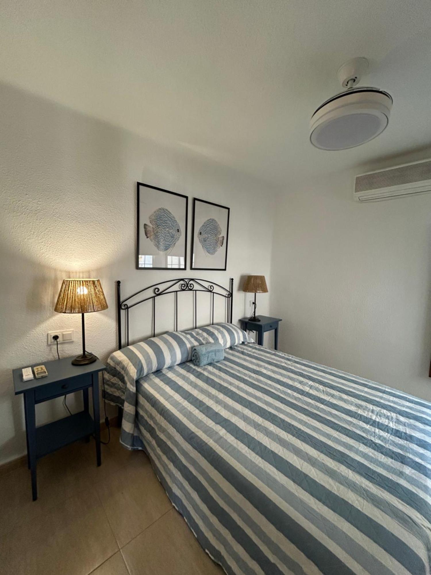 Blue Apartament Torre Del Mar Kültér fotó